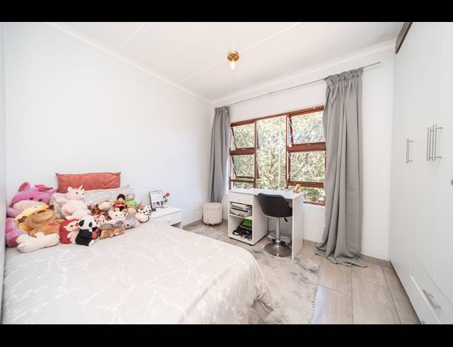 3 BEDROOM HOUSE FOR SALE IN NAHOON VALLEY PARK